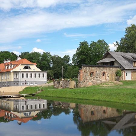 Botique & Spa Hotel Berkenes Manor Ziedkalne Экстерьер фото